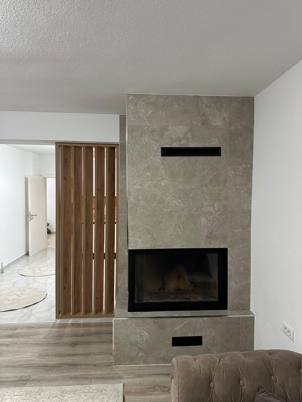 Kamin L — Dizajn këndor, dy anë, Swiss Kamina Ferizaj
